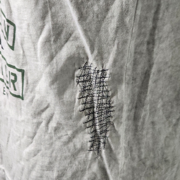 Affliction T-shirt - Picture 4 of 10